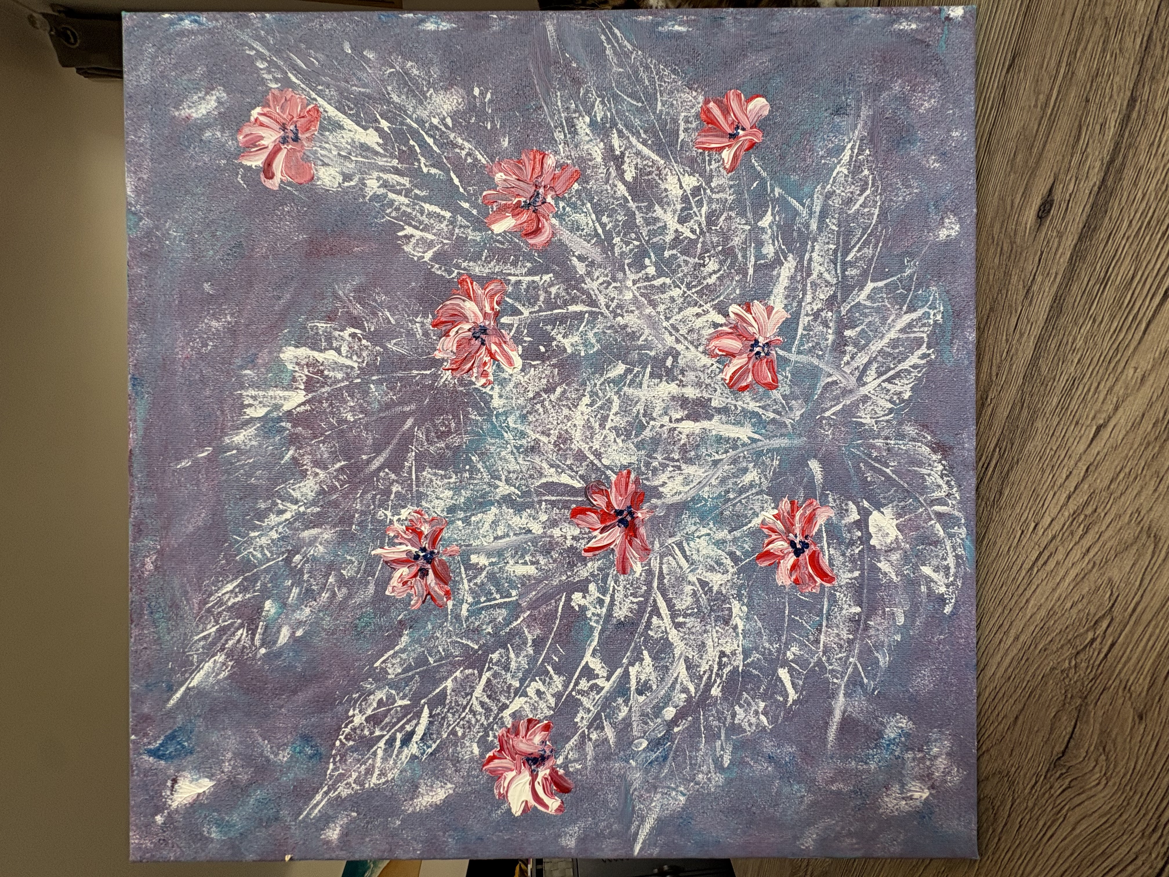Œuvre représentant des fleurs violettes